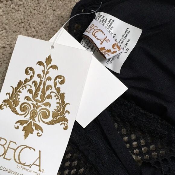 New.. Becca Captured bikini. S-top/M-bottom - Picture 15 of 16